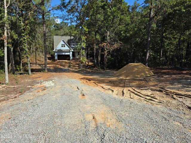 148 Cardinal Lane, West End, NC 27376