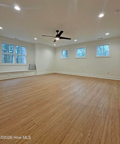 148 Cardinal Lane, West End, NC 27376