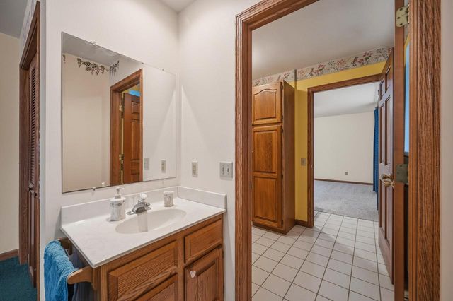 3127 Vinburn ROAD, Sun Prairie, WI 53590