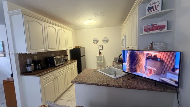 10450 NW 19th Street, Pembroke Pines, FL 33026
