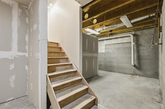 3855 Lake Burton Drive, Duluth, GA 30097