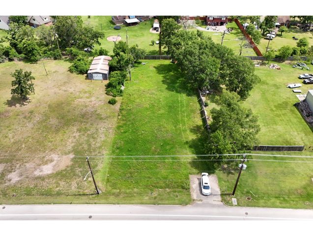 2720 Red Bluff Road, Seabrook, TX 77586