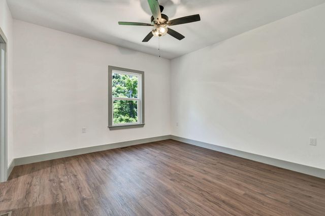 3036 Three Creeks Drive, NW, Cleveland, TN 37312