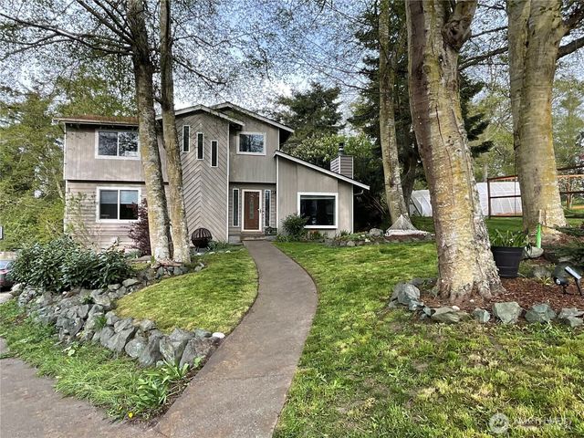 2260 Darvic Place, Oak Harbor, WA 98277