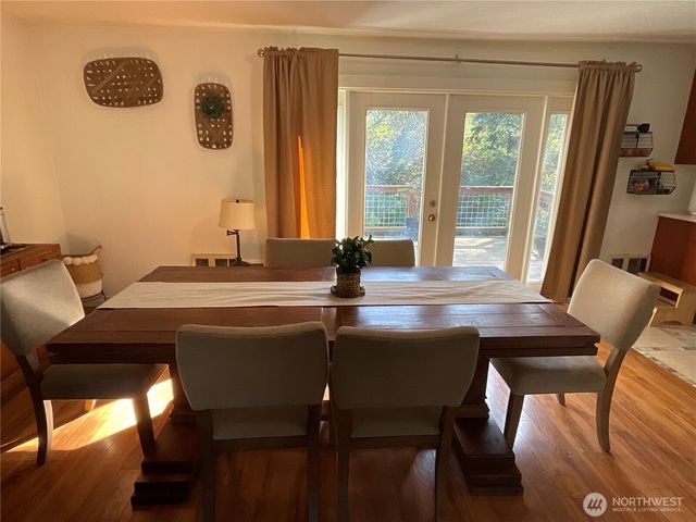 2260 Darvic Place, Oak Harbor, WA 98277