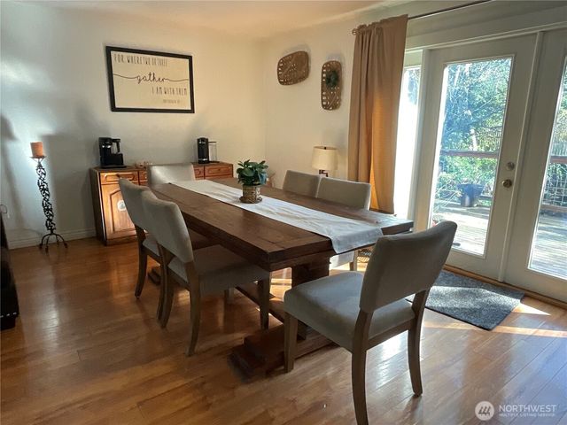 2260 Darvic Place, Oak Harbor, WA 98277