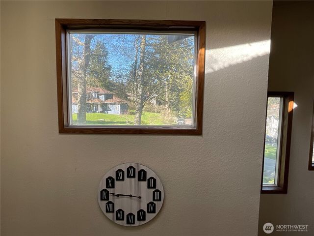 2260 Darvic Place, Oak Harbor, WA 98277
