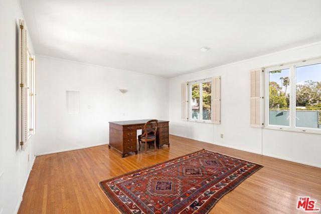 311 Amalfi Drive, Santa Monica, CA 90402