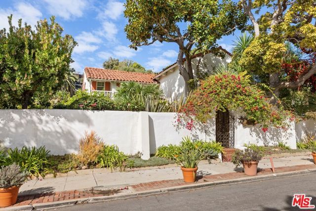 311 Amalfi Drive, Santa Monica, CA 90402