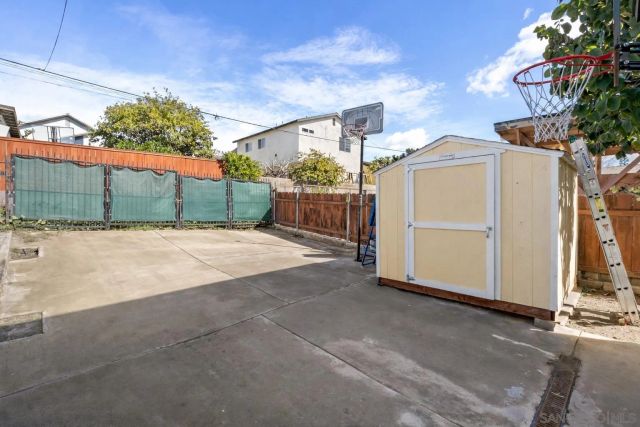 3746 Harding Ave, San Diego, CA 92113