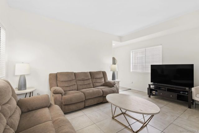 3746 Harding Ave, San Diego, CA 92113