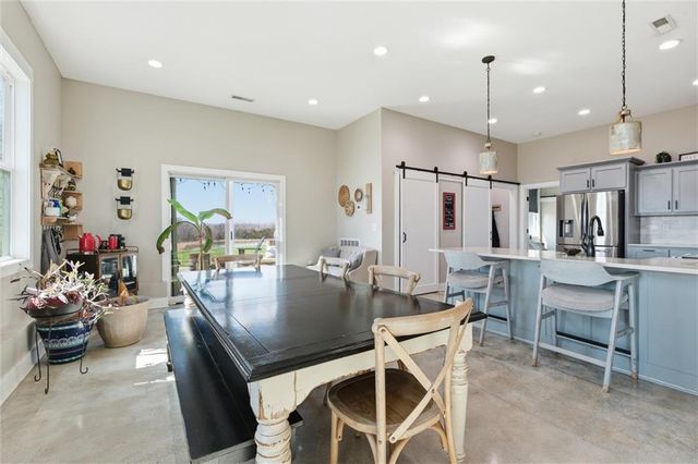 3826 S Sweeney Road, Grain Valley, MO 64029