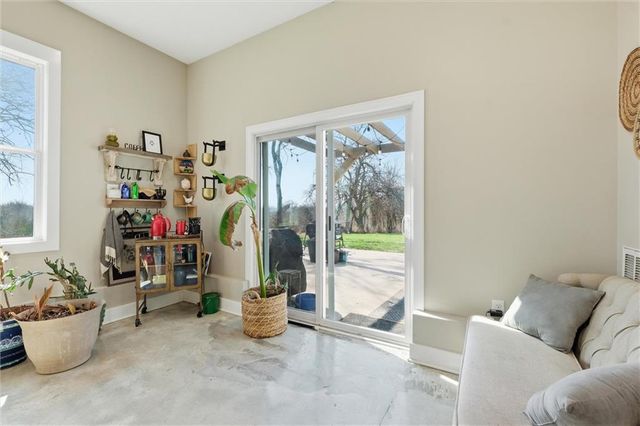 3826 S Sweeney Road, Grain Valley, MO 64029