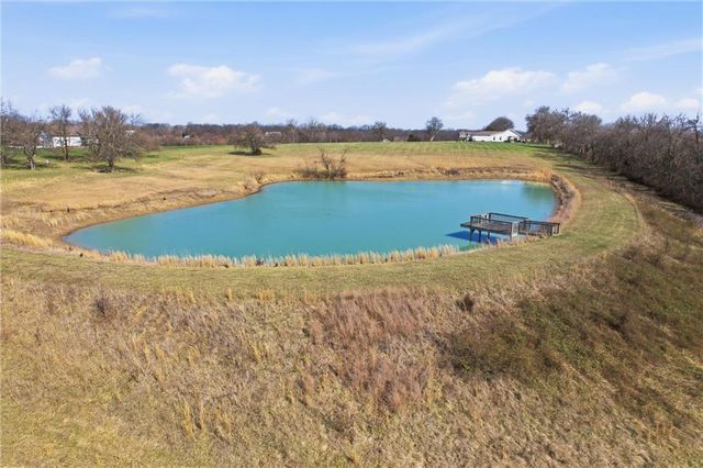 3826 S Sweeney Road, Grain Valley, MO 64029