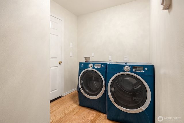 7825 Cortland Ave SE, Snoqualmie, WA 98065