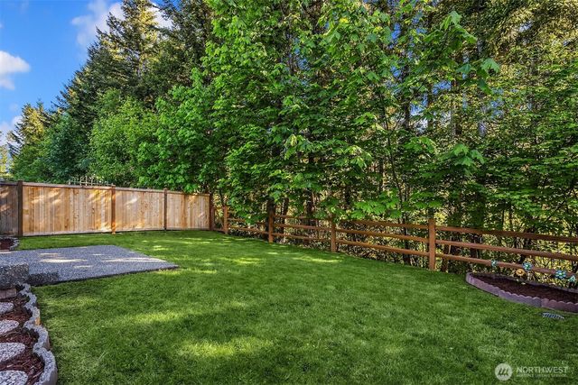 7825 Cortland Ave SE, Snoqualmie, WA 98065