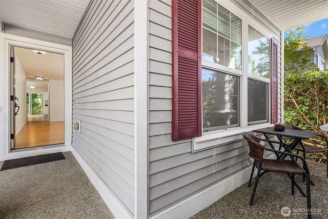 7825 Cortland Ave SE, Snoqualmie, WA 98065