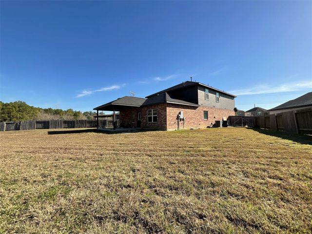 8039 Brooks Crossing, Baytown, TX 77521