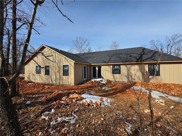 46 Northfleet Drive, Bella Vista, AR 72714