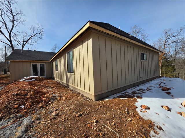 46 Northfleet Drive, Bella Vista, AR 72714