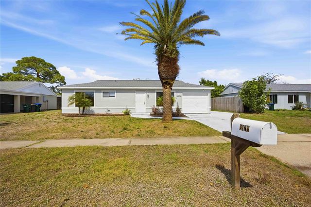 8170 LOMBRA AVENUE, North Port, FL 34287