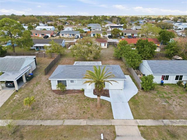 8170 LOMBRA AVENUE, North Port, FL 34287