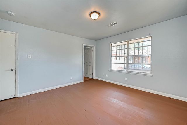 2946 Dragonwick Drive, Houston, TX 77045