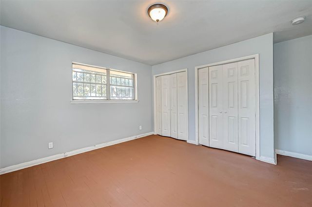 2946 Dragonwick Drive, Houston, TX 77045