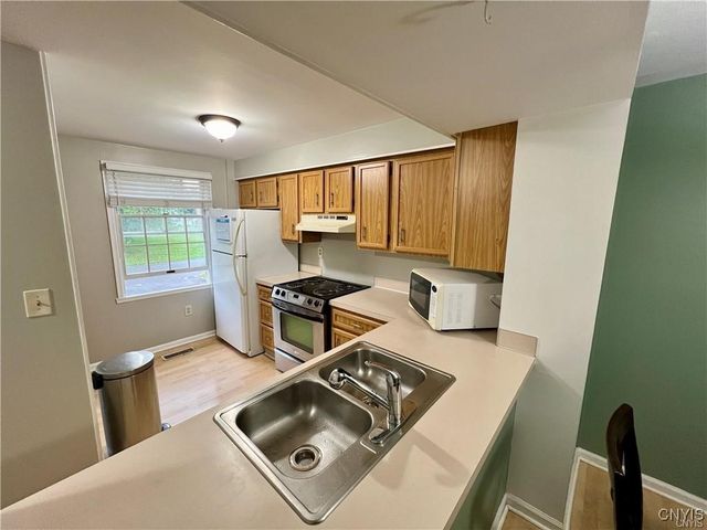 4431 Heritage Drive, Clay, NY 13090
