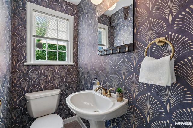 45 Lenox Terrace, West Orange, NJ 07052