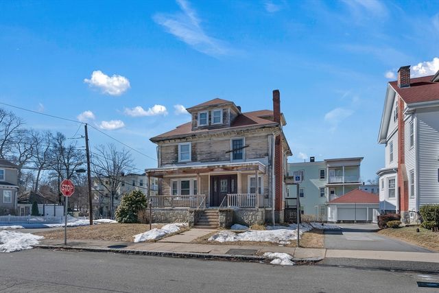 77 Highland Ter, Brockton, MA 02301