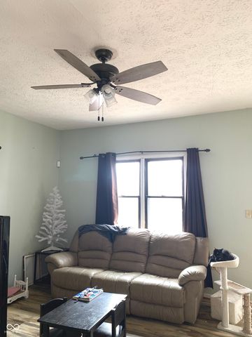 410 E Carlisle Street, Mooresville, IN 46158