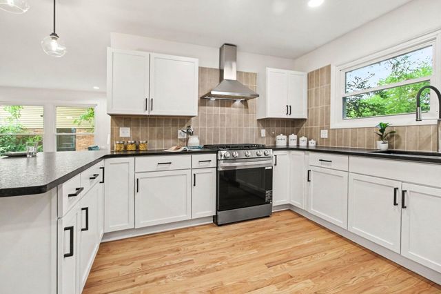 1526 Barnard Road, Ann Arbor, MI 48103