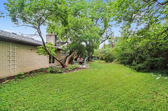 1526 Barnard Road, Ann Arbor, MI 48103