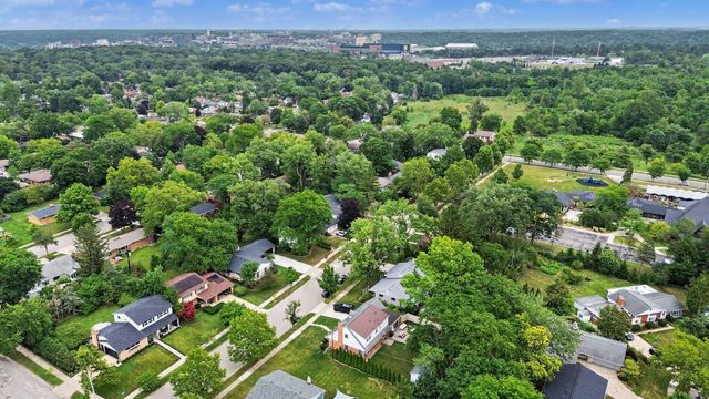 1526 Barnard Road, Ann Arbor, MI 48103