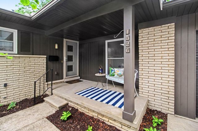 1526 Barnard Road, Ann Arbor, MI 48103
