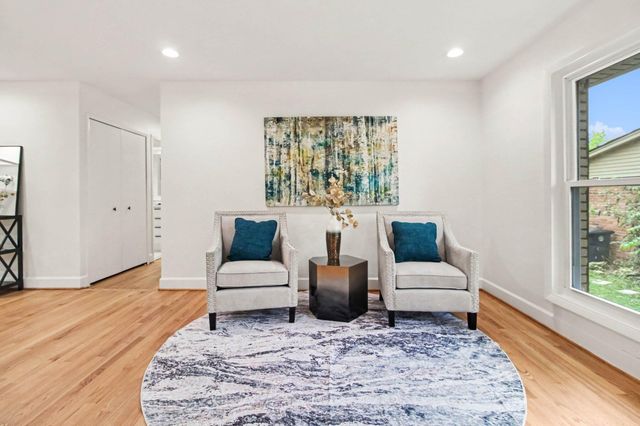 1526 Barnard Road, Ann Arbor, MI 48103