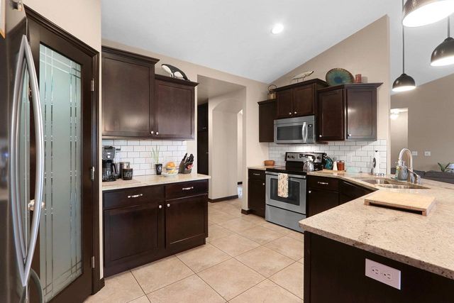 W6179 EVERGLADE ROAD, Greenville, WI 54942