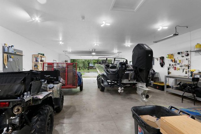 W6179 EVERGLADE ROAD, Greenville, WI 54942