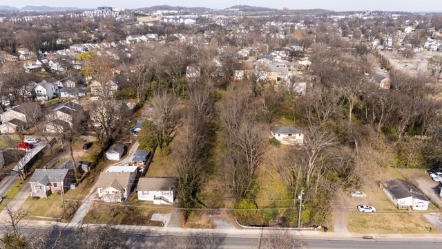 909 Douglas Ave, Nashville, TN 37206