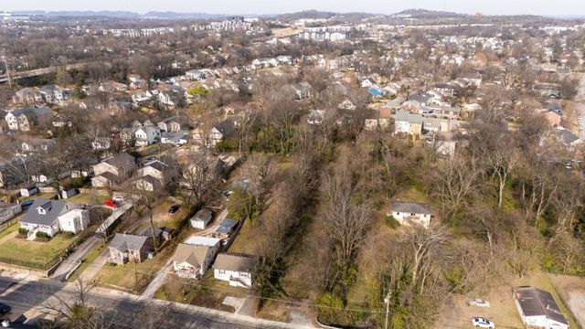 909 Douglas Ave, Nashville, TN 37206