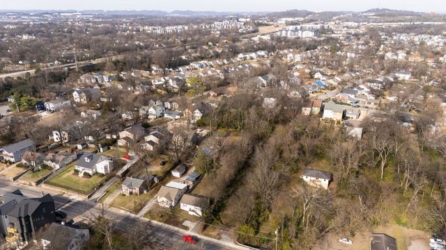 909 Douglas Ave, Nashville, TN 37206