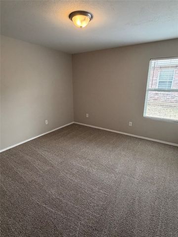 8405 Early Dawn, Denton, TX 76210