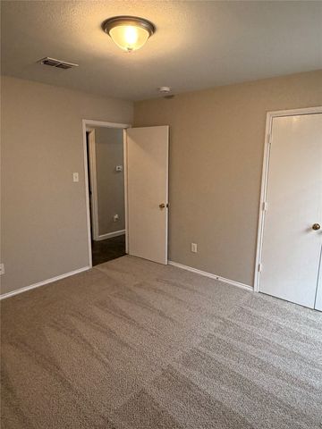 8405 Early Dawn, Denton, TX 76210