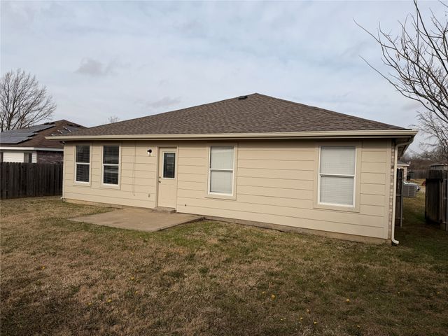 8405 Early Dawn, Denton, TX 76210