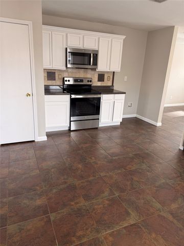 8405 Early Dawn, Denton, TX 76210