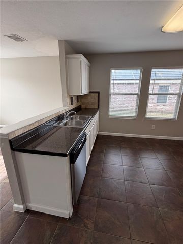 8405 Early Dawn, Denton, TX 76210