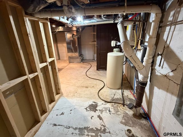 105 S OK Street, Wilber, NE 68465