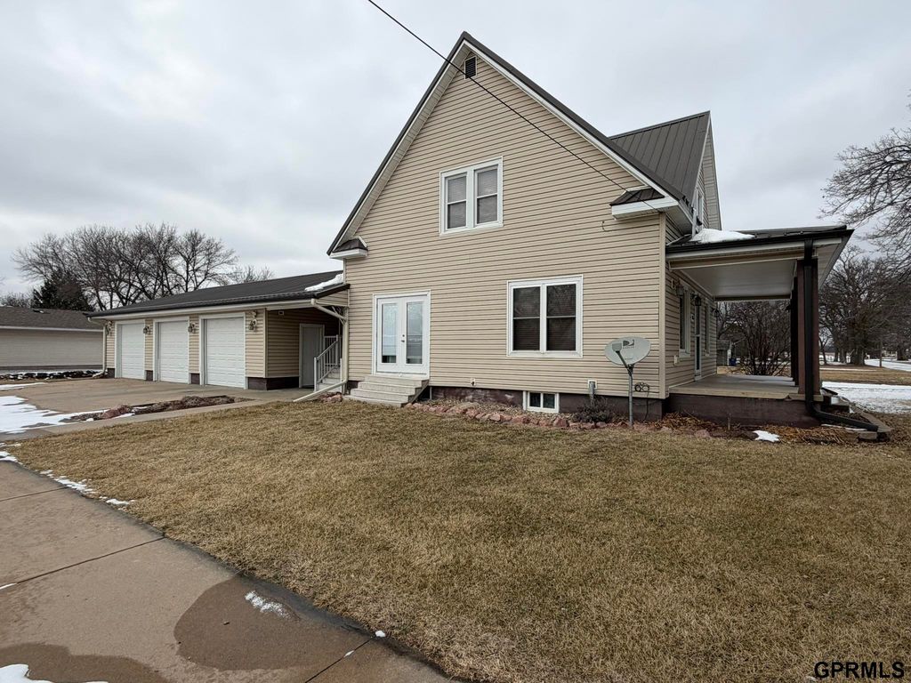 105 S OK Street, Wilber, NE 68465