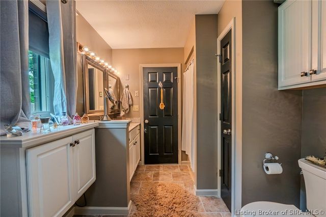 114 Brandywynne Lane, New Albany, IN 47150